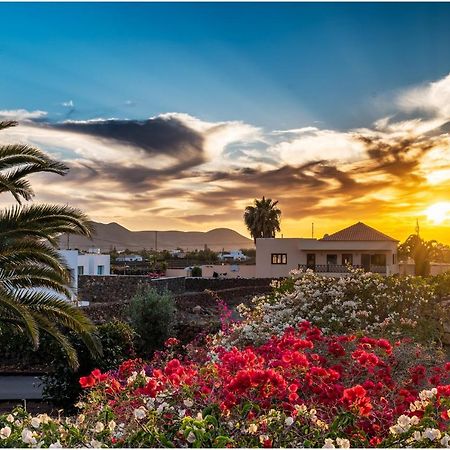 Villa-Mayo - Peaceful Paradise: Lajares Dream Vacation Exterior photo
